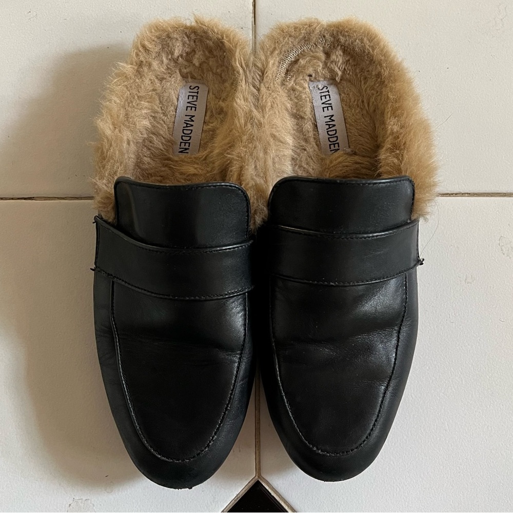 Steve Madden Fuzzy Loafers